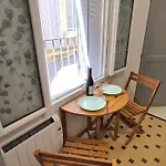 Nyaraló Maison De La Liberte - Petite Maison A 4 Etages