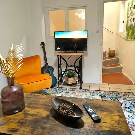 Holiday home Maison De La Liberte - Petite Maison A 4 Etages Nyons